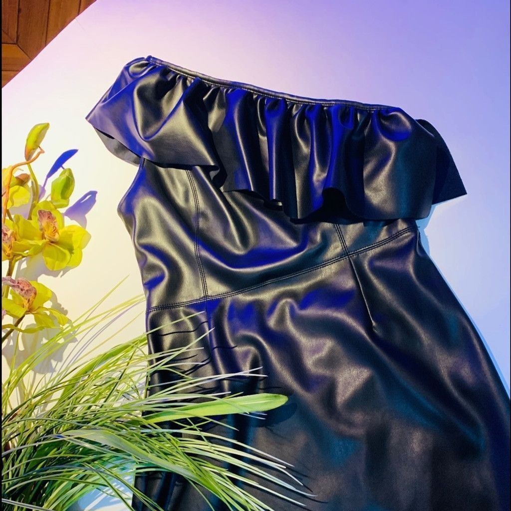 BB Dakota BB Dakota pleather one shoulder dress size 4 BNWOT Size S / US 4 / IT 40 - 2 Thumbnail
