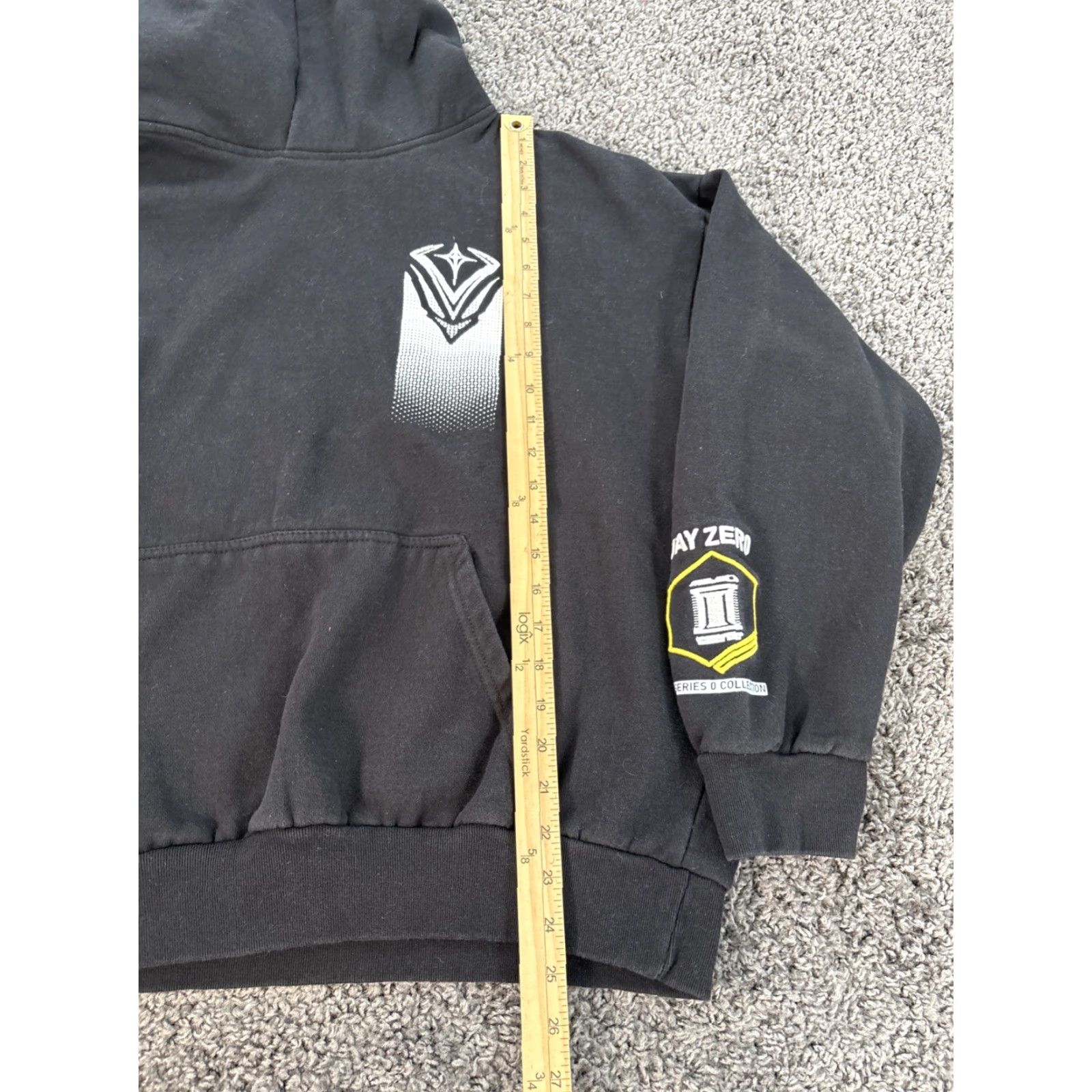 Vintage **DEAD DROP DR. DISRESPECT THE DOC MENS XL HOODIE BLACK** User: **DR. DISRESPECT THE DOC MENS XL HOODIE BLACK** Size US XL / EU 56 / 4 - 2 Thumbnail