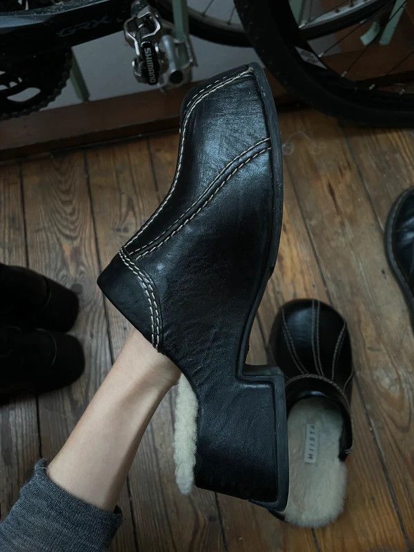 Miista Miista clogs/mules Size US 8 / IT 38 - 2 Thumbnail