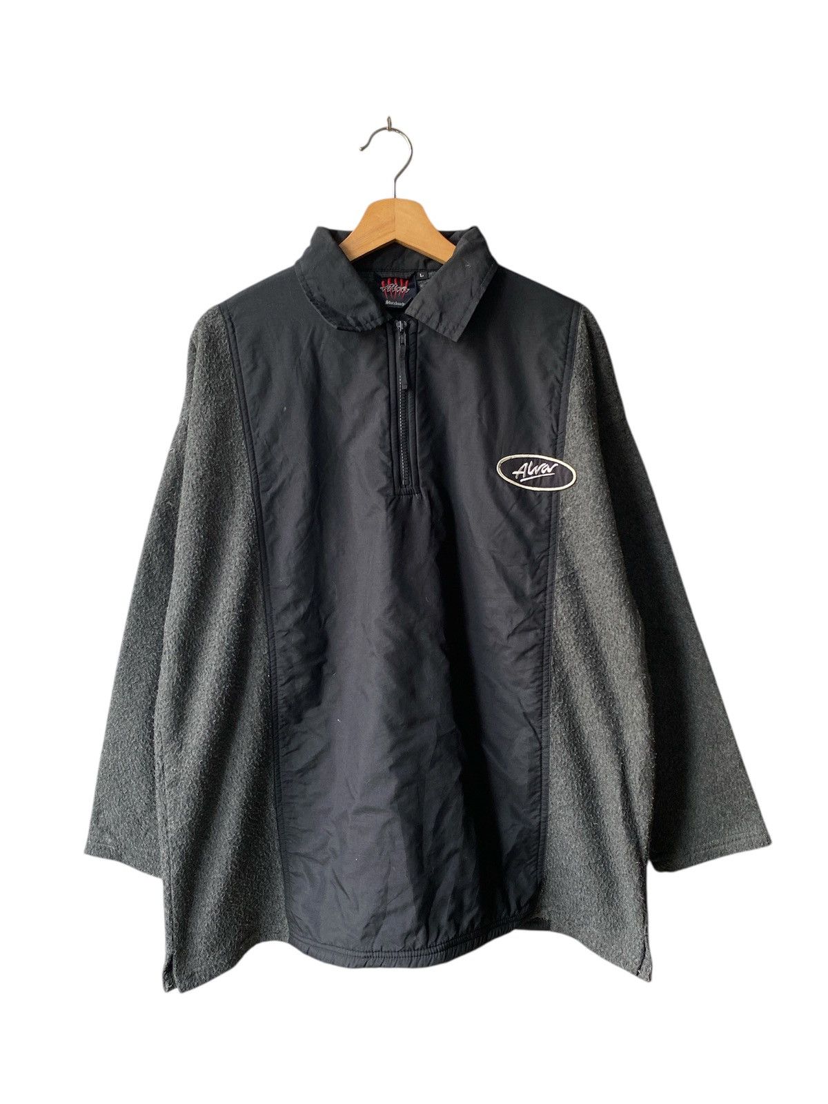 Vintage Vintage 90’s Tony Alva Skateboards Half Zipper Jacket Size US L / EU 52-54 / 3 - 1 Thumbnail