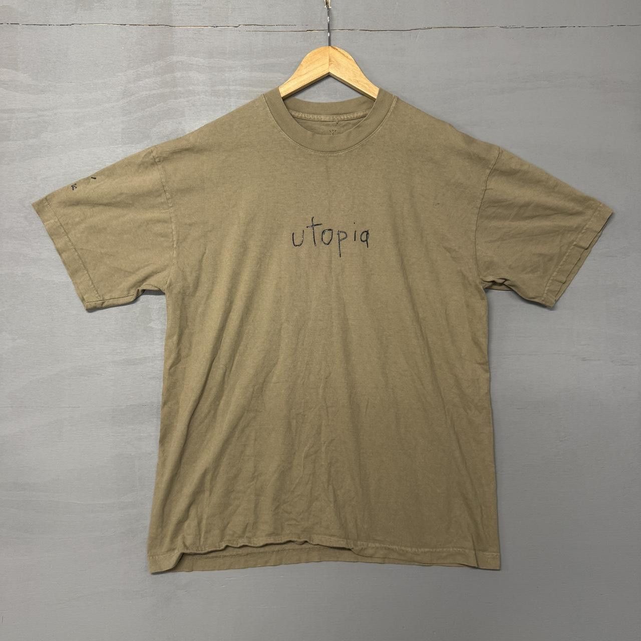 Travis Scott Cactus Jack Travis Scott x i-D Cactus Wink Tan Shirt Large Size US L / EU 52-54 / 3 - 2 Thumbnail