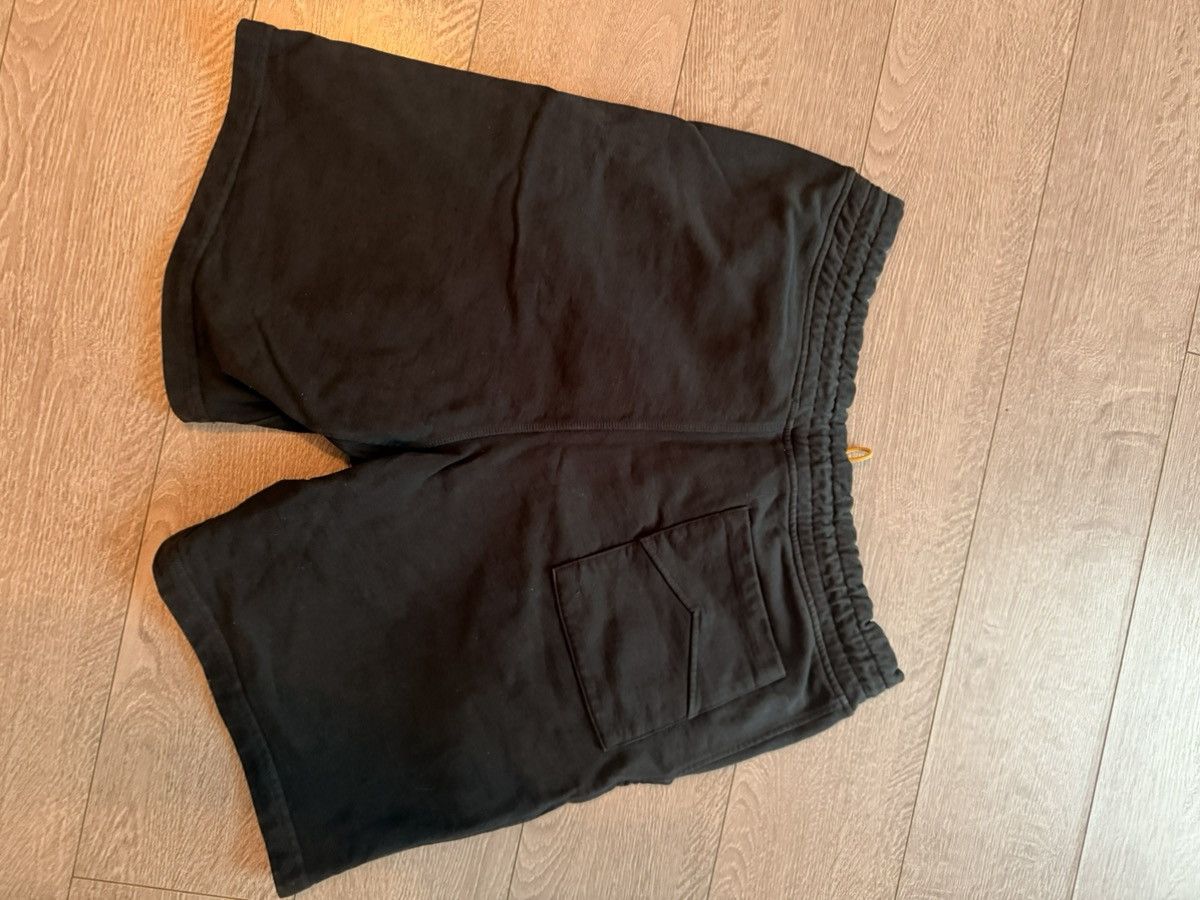 Rhude Rhude XL shorts Size US 44 / EU 60 - 2 Thumbnail