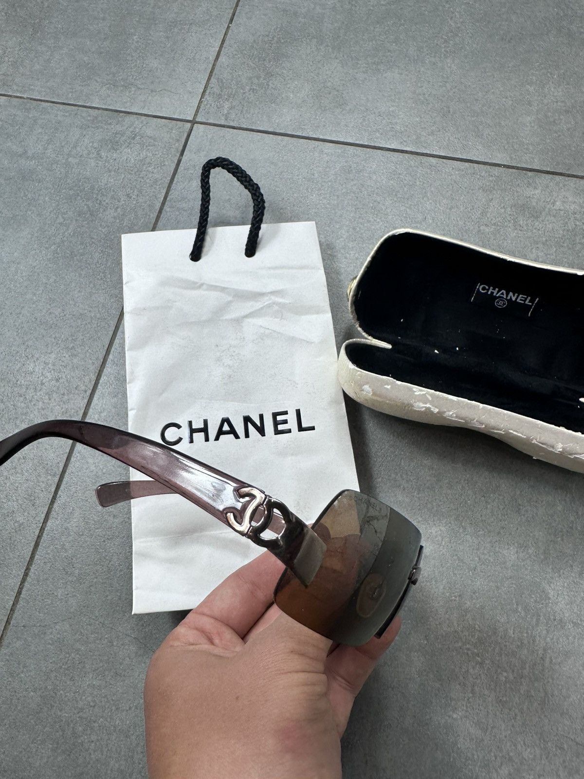 Chanel CHANEL Sunglasses Rimless Rhinestone Shields CC Logo 4048 Size ONE SIZE - 8 Thumbnail
