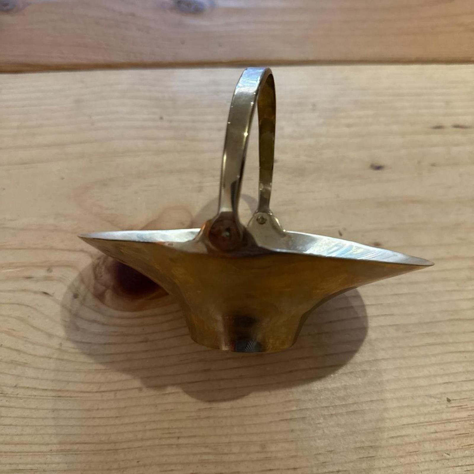Other Vintage Oblong Handled Open Brass Basket Size ONE SIZE - 3 Thumbnail