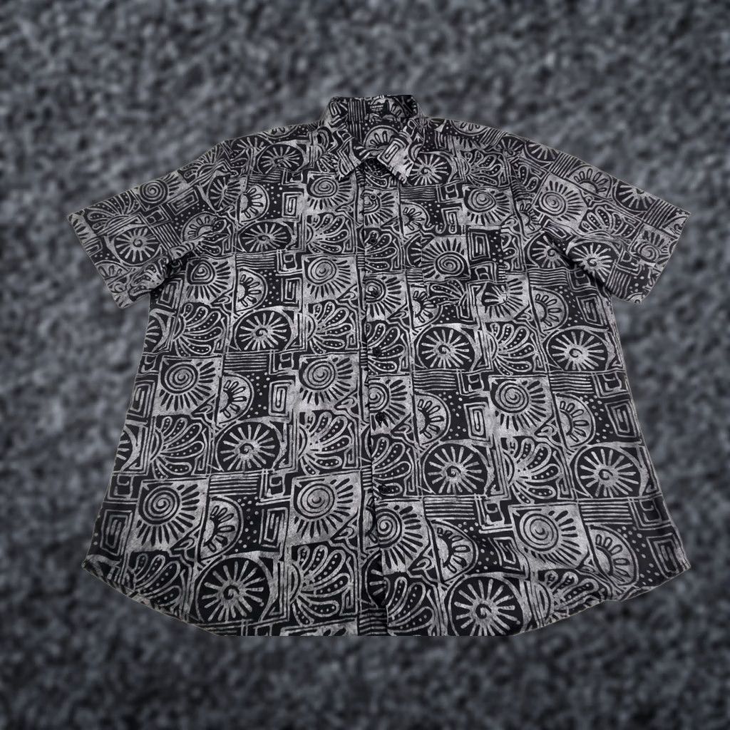 Vintage Coofandy Mens Short Sleeve Button Up Shirt Black/Grey Aztec Print XL Size US XL / EU 56 / 4 - 1 Thumbnail