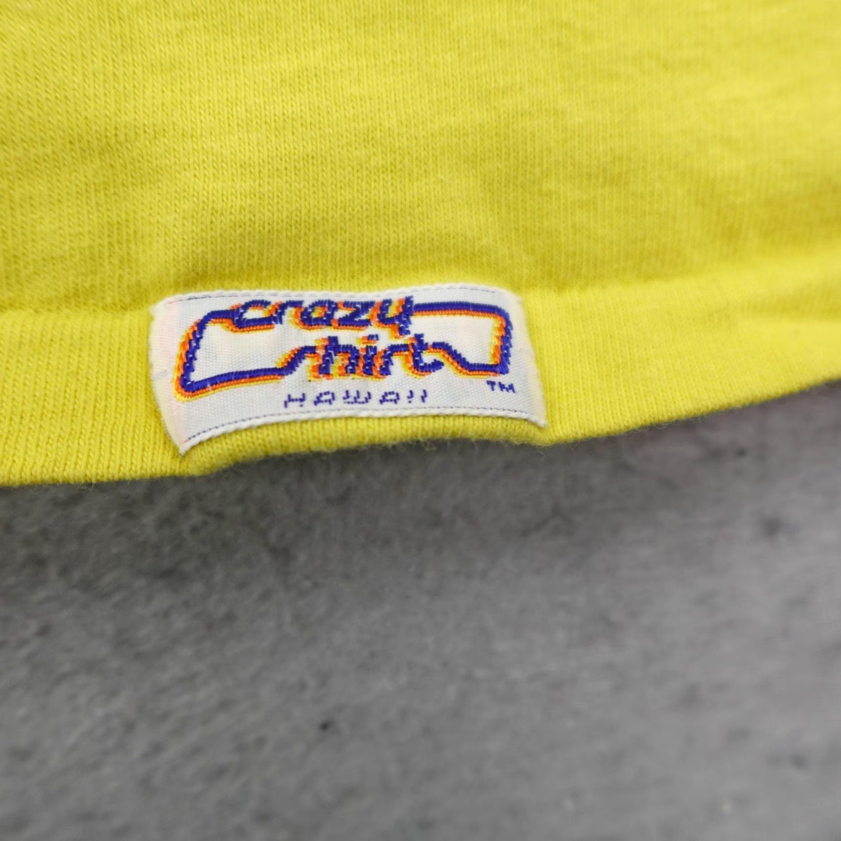 Vintage VINTAGE Crazy Shirts Club Maui Shirt Mens M Yellow Hawaii Surf Hawaiian 90s Shirt Mens Size US M / EU 48-50 / 2 - 4 Thumbnail