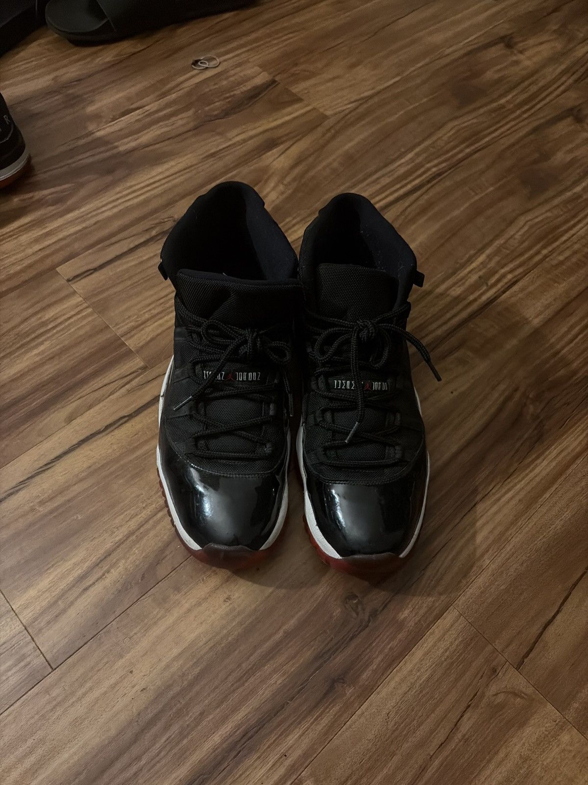 Jordan Brand Air Jordan 11 retro bred Size US 15 / EU 48 - 2 Thumbnail