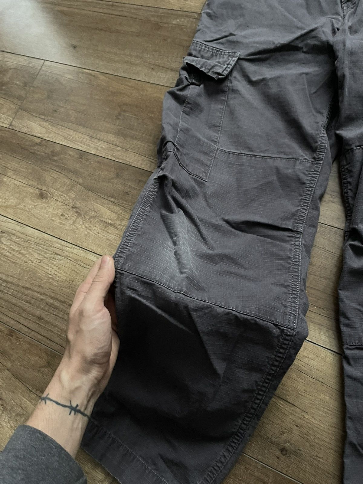 Carhartt Carhartt Wip Vintage Regular Cargo Pants 90s Size US 33 - 16 Thumbnail