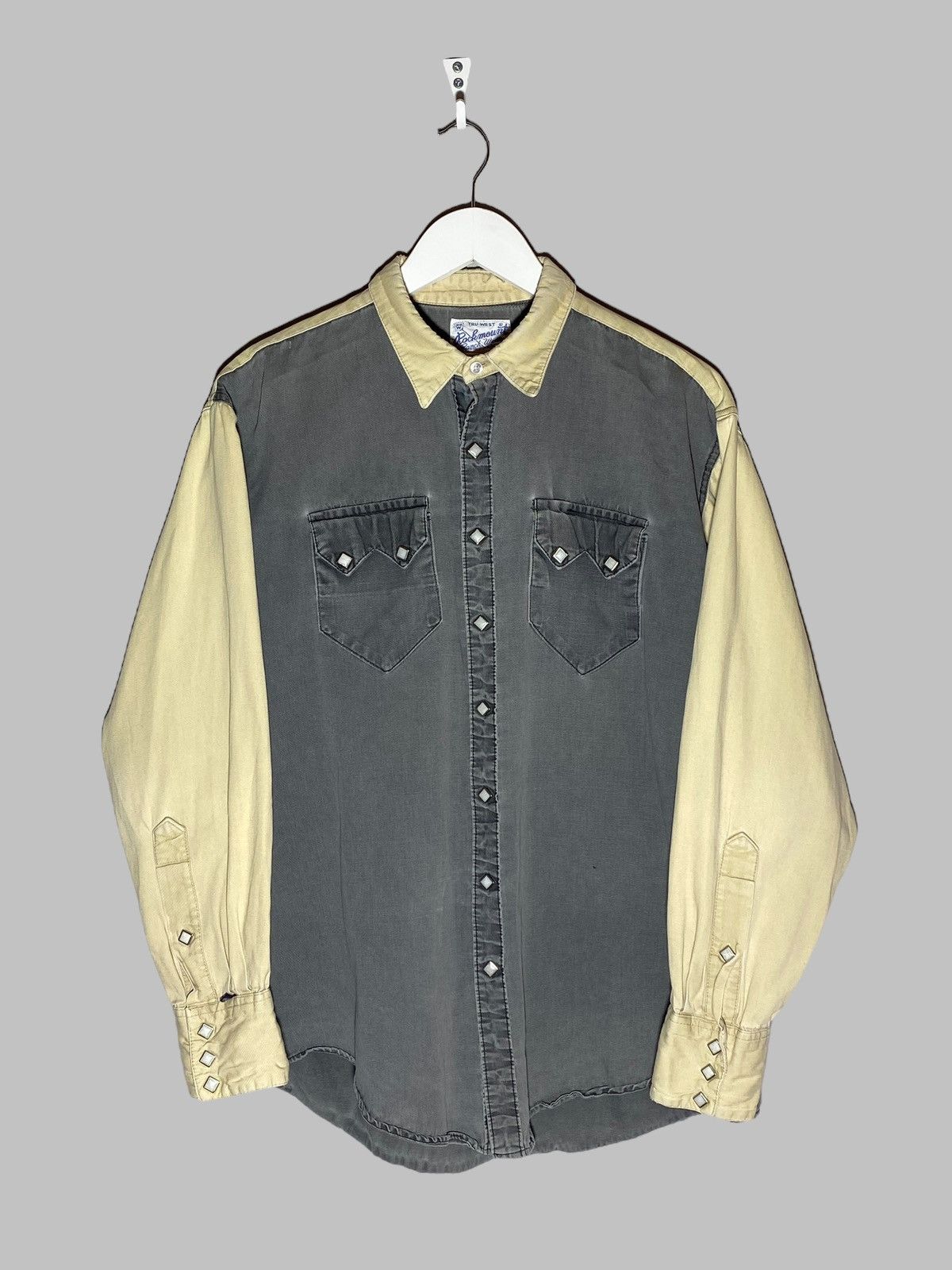 Rockmount Ranch Wear Vintage Rockmount Ranch Wear Snap Button Distressed Shirt Size US M / EU 48-50 / 2 - 1 Thumbnail