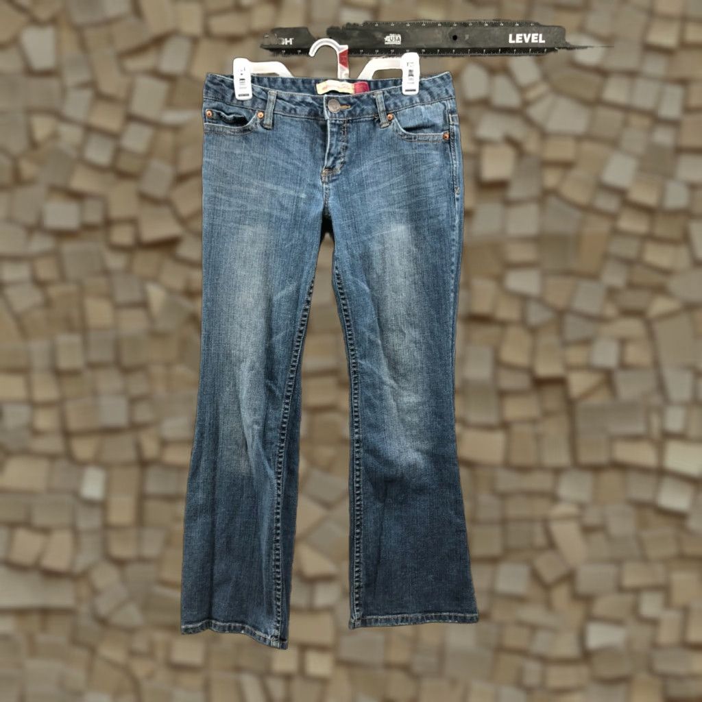 Vintage Aéropostale Kailey Skinny Flare Jeans Size 9 Juniors Low Rise Blue Denim Women Jeans 5-Pocket Design Belt Loops Zip Button Zipper Size 30" / US 8 / IT 44 - 1 Thumbnail