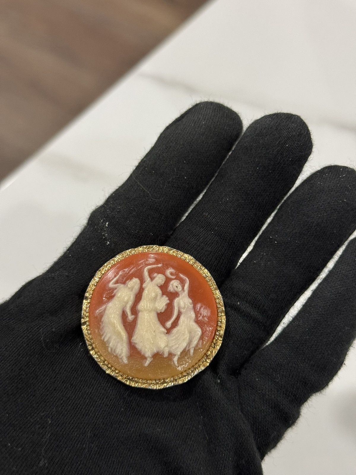 Vintage Victorian Era Yellow GF Shell Cameo Brooch w/ 3 Muses Size ONE SIZE - 2 Thumbnail