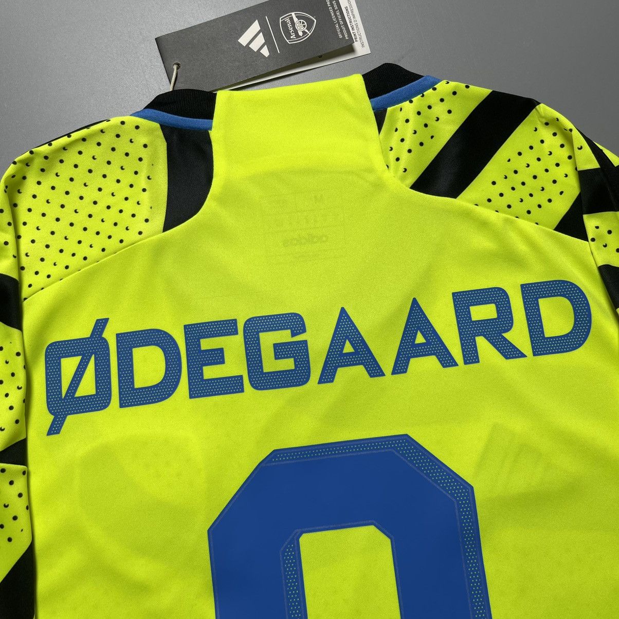 Vintage NWT ARSENAL ADIDAS 2023/2024 SOCCER AWAY JERSEY #8 ODEGAARD Size US M / EU 48-50 / 2 - 10 Thumbnail