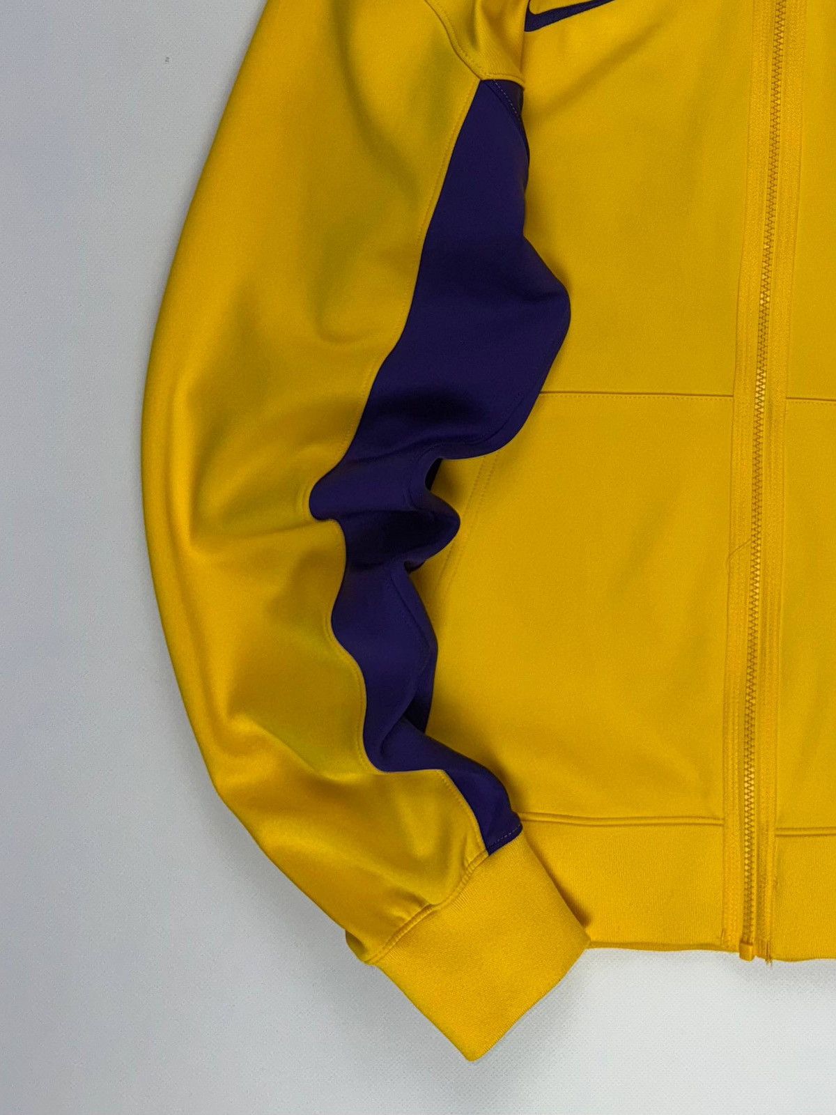 Nike Nike Therma Flex NBA Hoodie Los Angeles Lackers Size US L / EU 52-54 / 3 - 4 Thumbnail