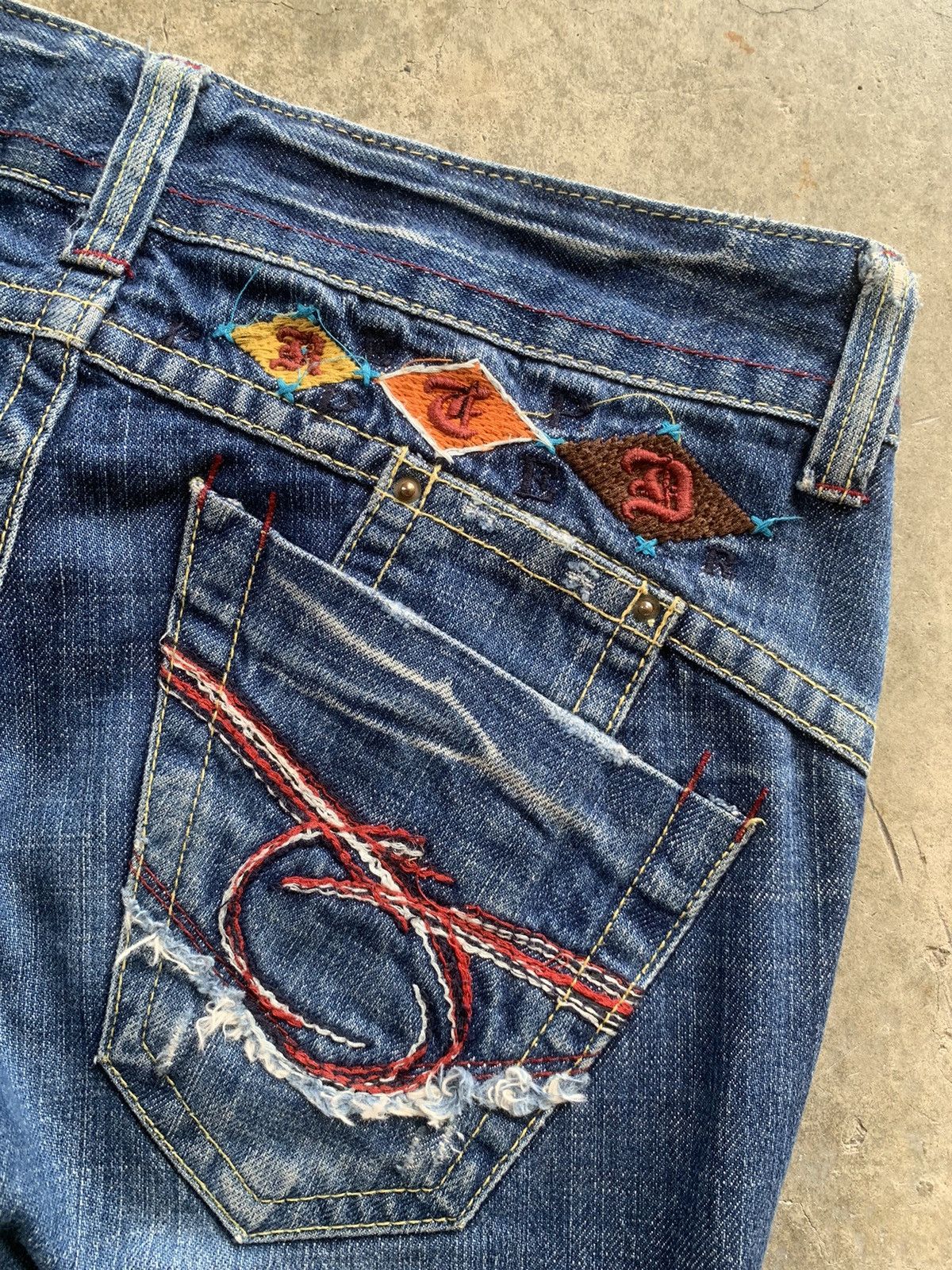 14th Addiction × If Six Was Nine × Japanese Brand Vintage Red Pepper Embroidery Bootcut Jeans Size US 33 - 13 Thumbnail