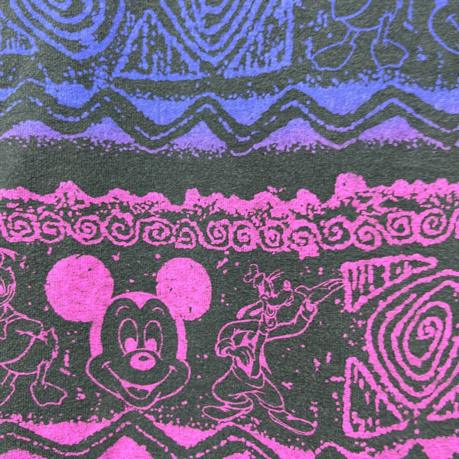 Disney × Vintage Vintage 90s Mickey Mouse All Over Print Trippy T-Shirt OSFA Size US XL / EU 56 / 4 - 9 Thumbnail