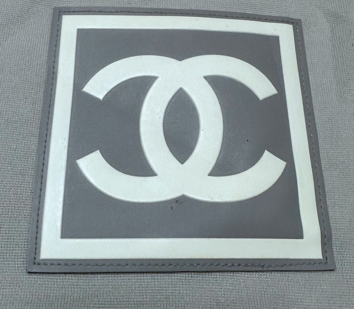 Chanel Authentic 2001 Chanel CC logo Sport Tank Top Woman size 36 Size XS / US 0-2 / IT 36-38 - 5 Thumbnail