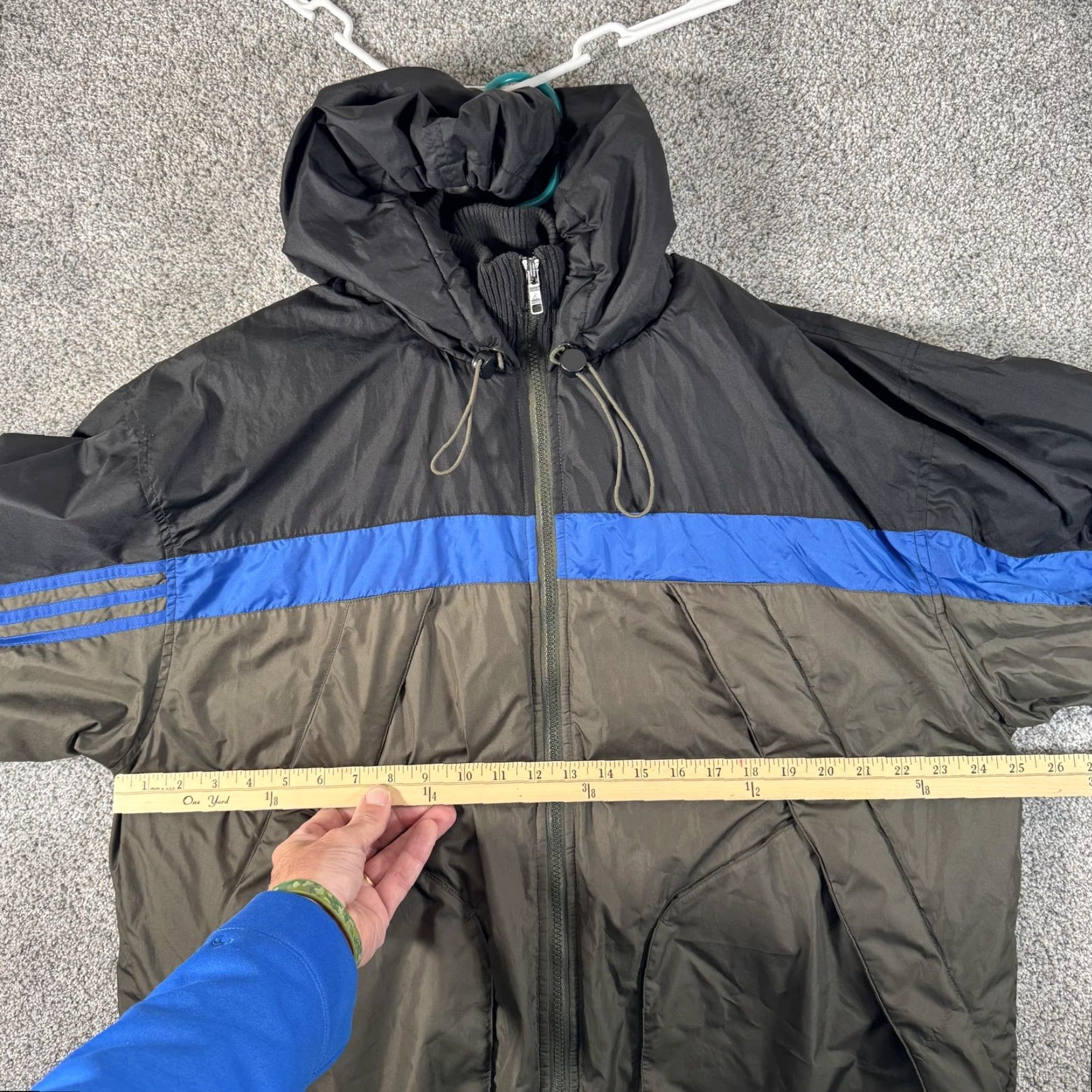 Adidas VINTAGE Adidas Insulated Midweight Windbreaker Jacket L Mens Green Zip Hooded Pockets 00s Size US L / EU 52-54 / 3 - 3 Thumbnail