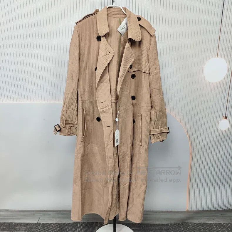 Valentino Valentino windbreaker Size M / US 6-8 / IT 42-44 - 1 Thumbnail