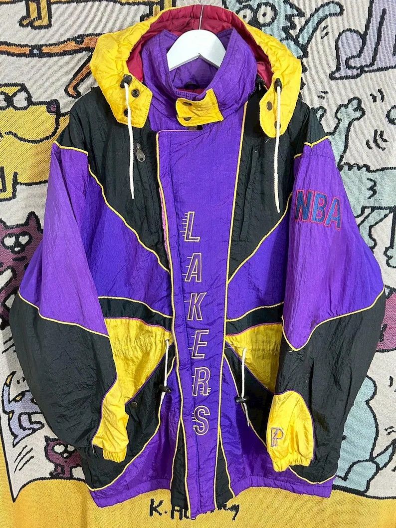 NBA Vintage 90s Los Angeles Lakers Jacket size L Size US L / EU 52-54 / 3 - 2 Thumbnail