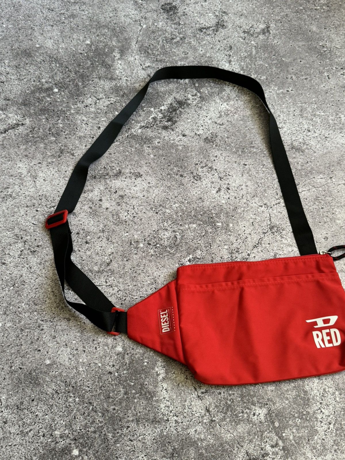 Diesel × Vintage Vintage Diesel Red crossbody sling bag messenger Size ONE SIZE - 3 Thumbnail