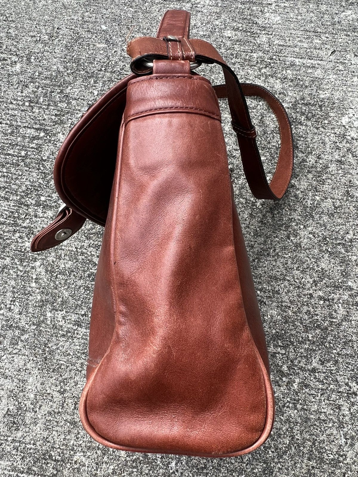 Tokio Kumagai Vintage 90s Tokio Kumagai Paris Patina Leather 2 Way Bag Size ONE SIZE - 14 Thumbnail