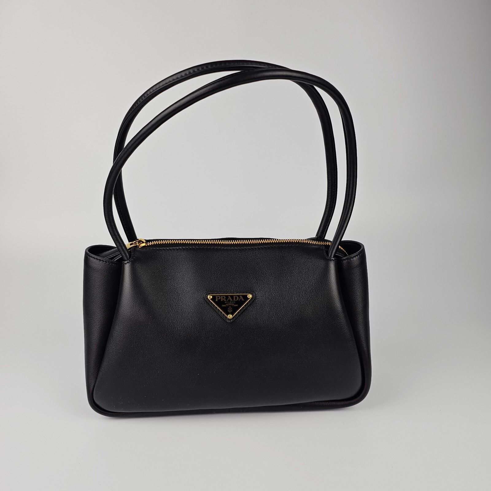Prada PRADA $3150 Medium Black Leather Handbag New And Authentic Size ONE SIZE - 2 Thumbnail