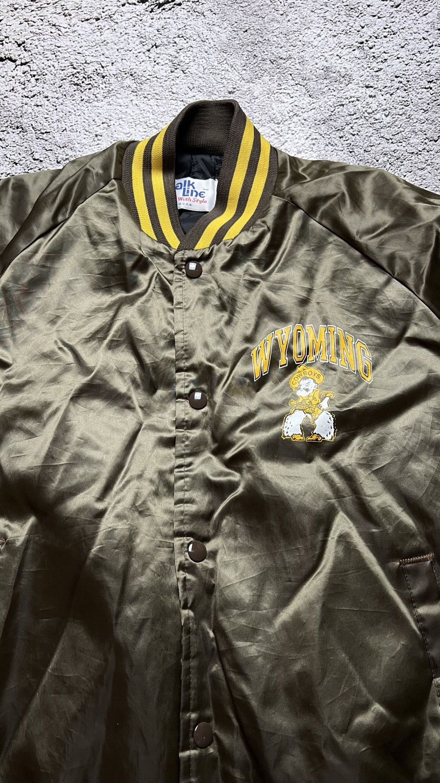 Chalk Line VTG 80-90’s Wyoming Cowboys NCAA Chalk Line bomber jacket Size US M / EU 48-50 / 2 - 3 Thumbnail