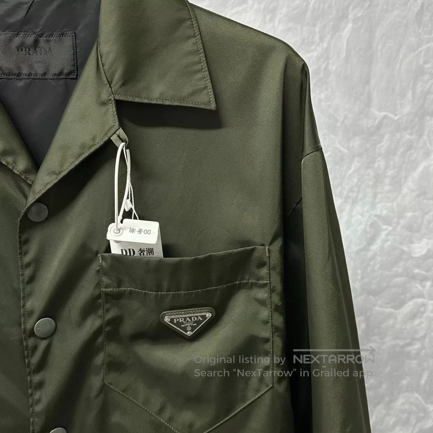 Prada prada triangle logo button-up shirt M size. Size US M / EU 48-50 / 2 - 3 Thumbnail
