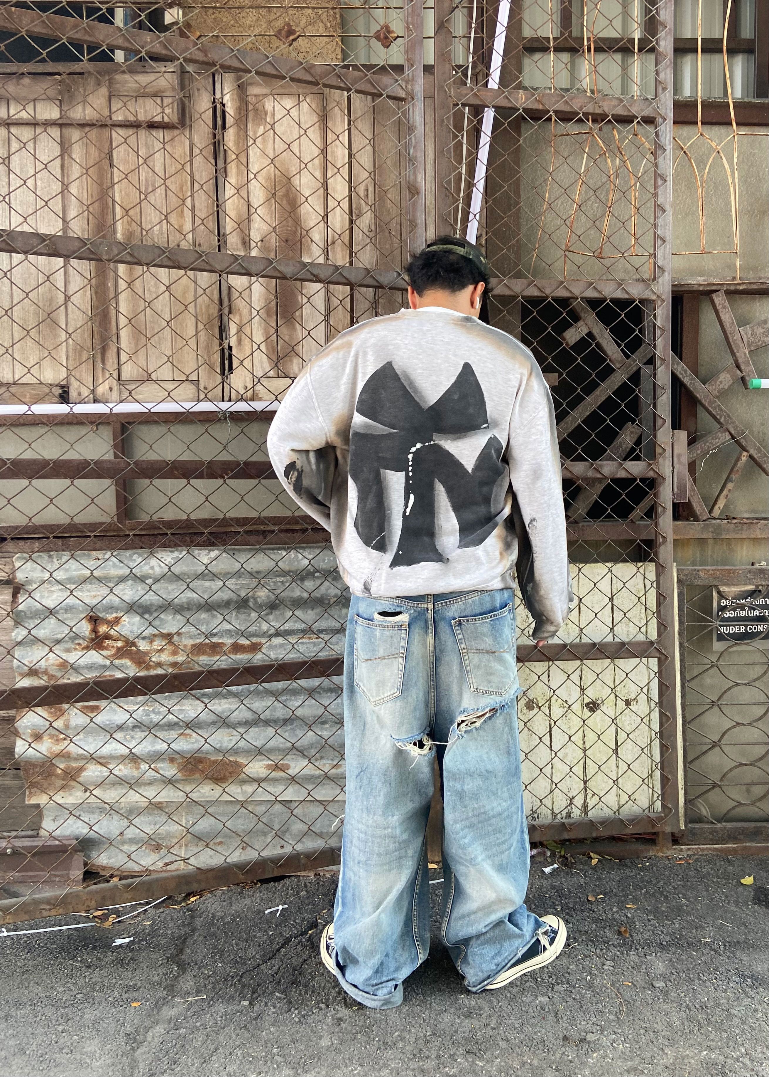 New York Yankees 90s New York PAINT THRASHED Russell Sweatshirt Size US L / EU 52-54 / 3 - 5 Thumbnail