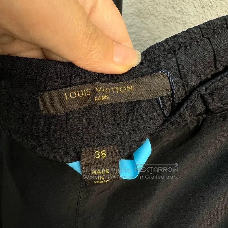 Louis Vuitton Louis Vuitton Side slits silk print slacks pants Size 37" - 2 Thumbnail
