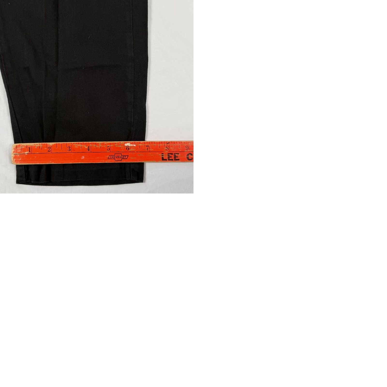 Gap Gap Cargo Pants Black Twill Elastic Waist Relaxed Straight Leg M Womens 30in Inseam 28in 90s Grunge Utilitarian Casual Workwear Style: S/541219-03 Size 32" / US 10 / IT 46 - 9 Thumbnail