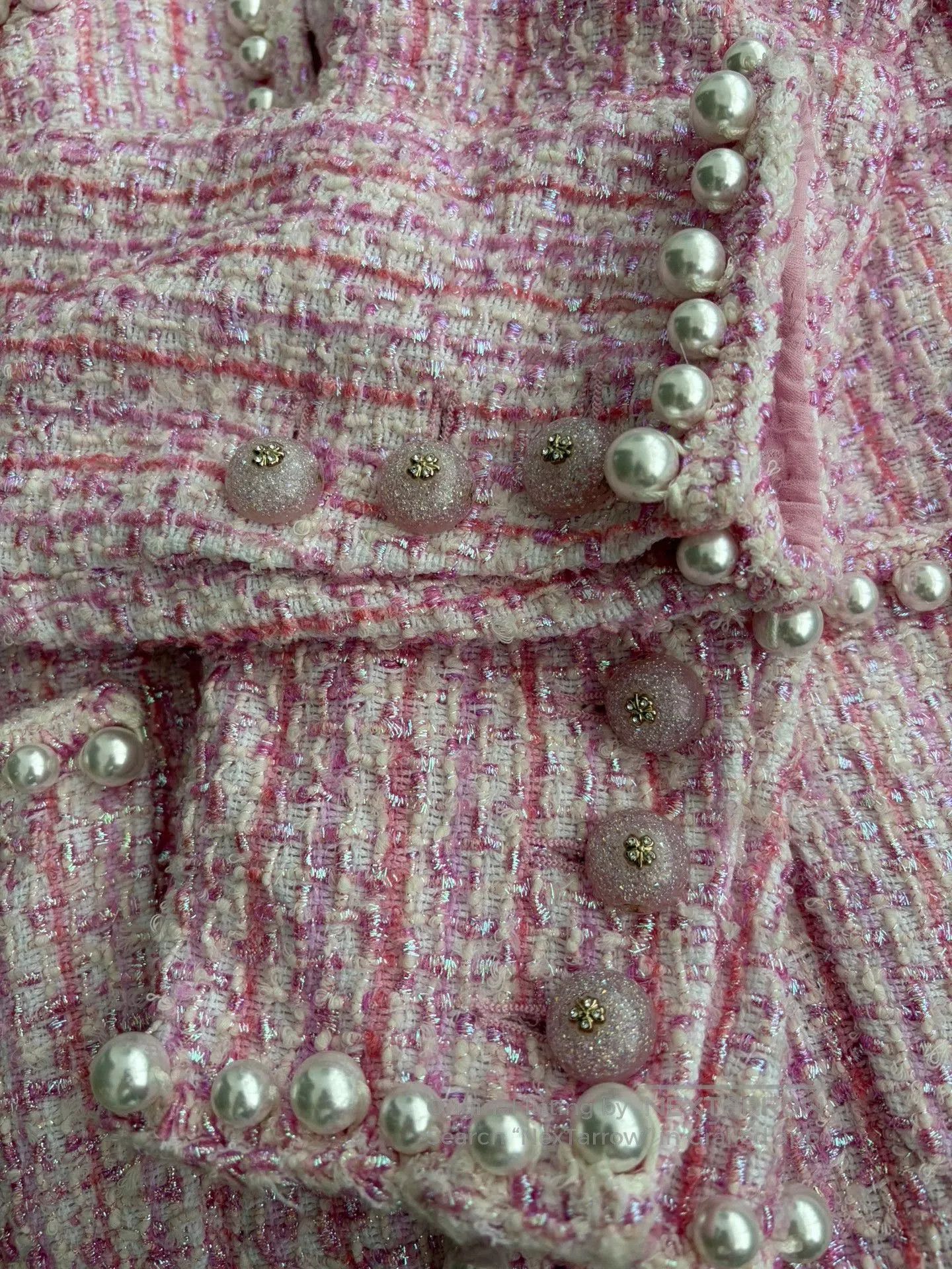 Chanel Chanel Pink Tweed Pearl Trim Jacket. Size US M / EU 48-50 / 2 - 4 Thumbnail