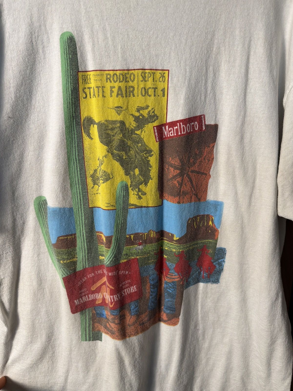 Marlboro MARLBORO MISPRINT + BACK HIT Size US XL / EU 56 / 4 - 3 Thumbnail