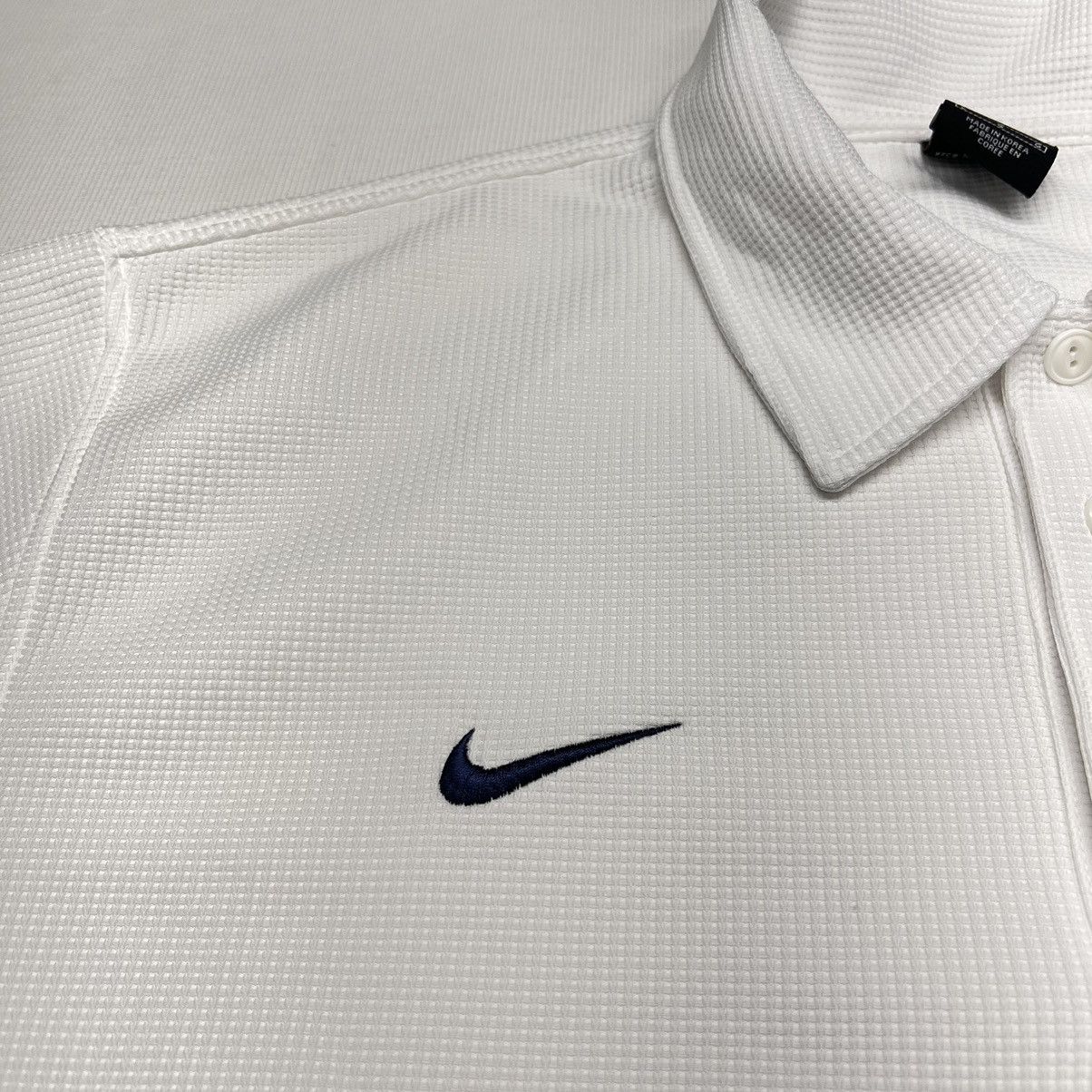 NCAA × Nike × Vintage VTG Nike Polo Shirt White UCONN Dri-Fit Elite Waffle Y2K Size US L / EU 52-54 / 3 - 5 Thumbnail
