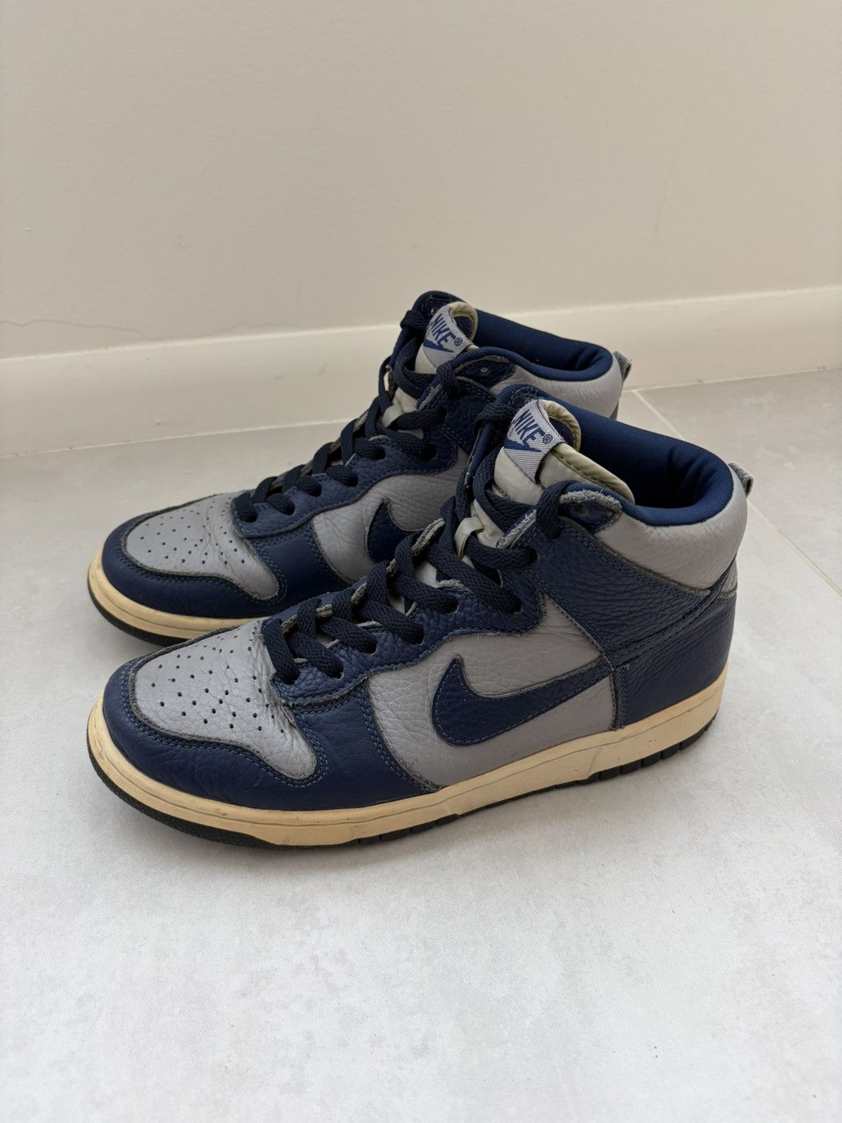 Nike Size 9 - Nike Dunk High Georgetown 2000 Size US 9 / EU 42 - 2 Thumbnail