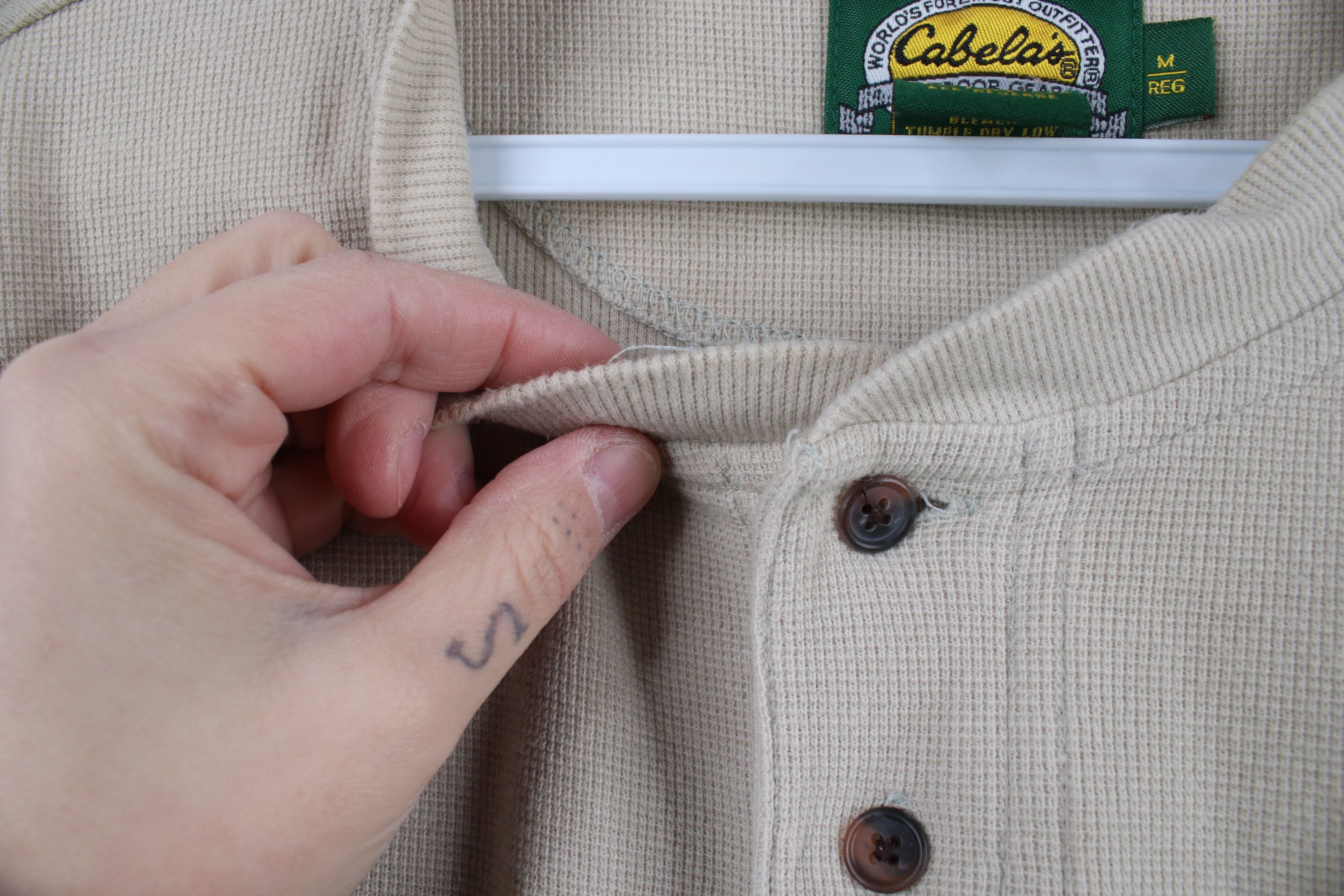 Cabelas × Vintage Vintage 90s Cabelas Thermal Waffle Knit Henley T-Shirt Beige Size US M / EU 48-50 / 2 - 5 Thumbnail