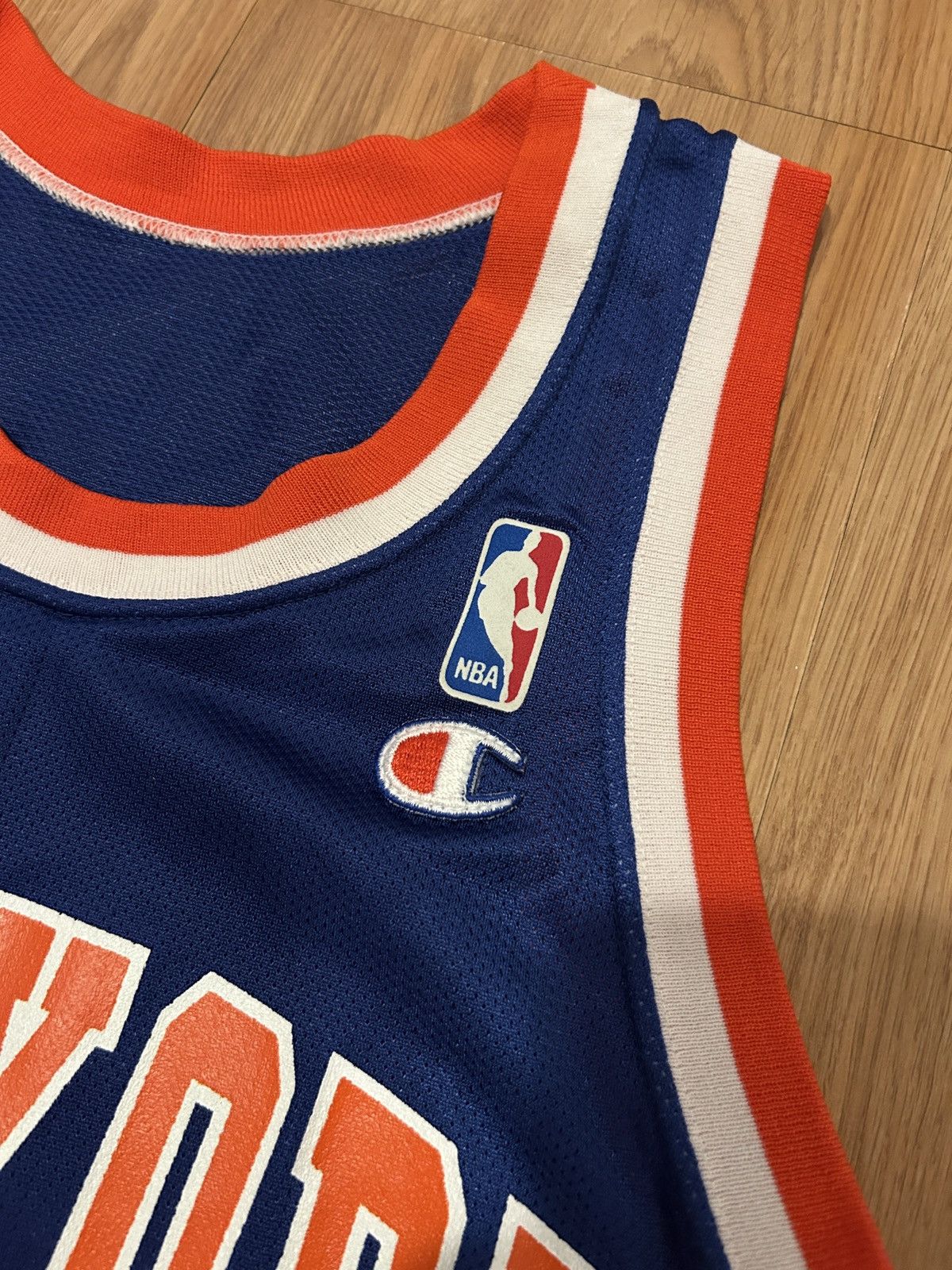 Champion Vintage Ewing Champion jersey Size US S / EU 44-46 / 1 - 5 Thumbnail