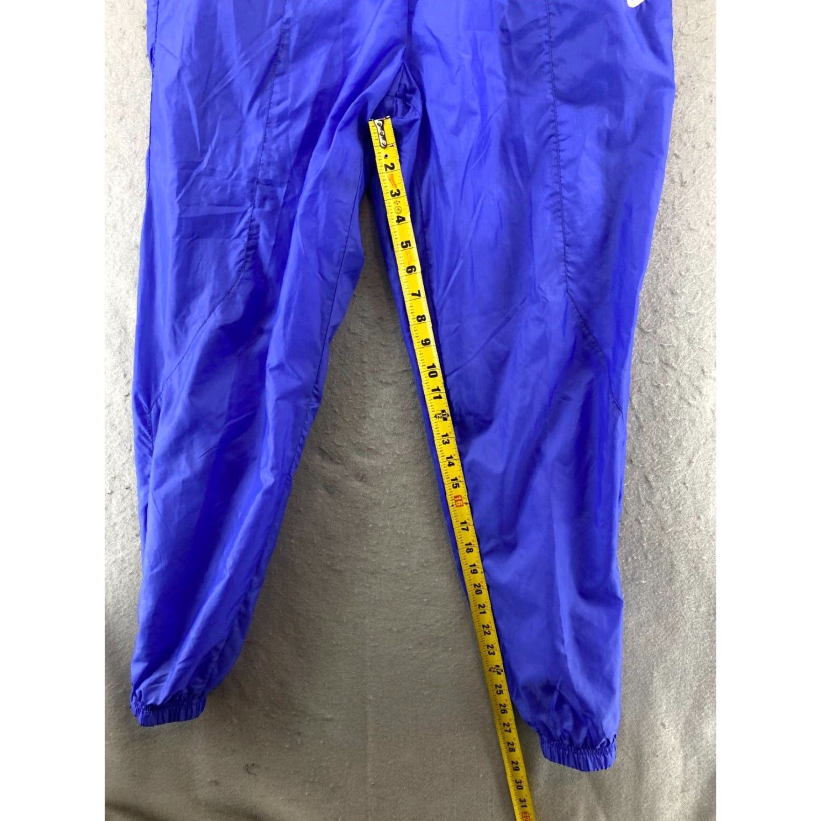 Nike Nike Womens Windbreaker Pants Medium Blue Vintage Tapered Lined Size 32" / US 10 / IT 46 - 5 Thumbnail