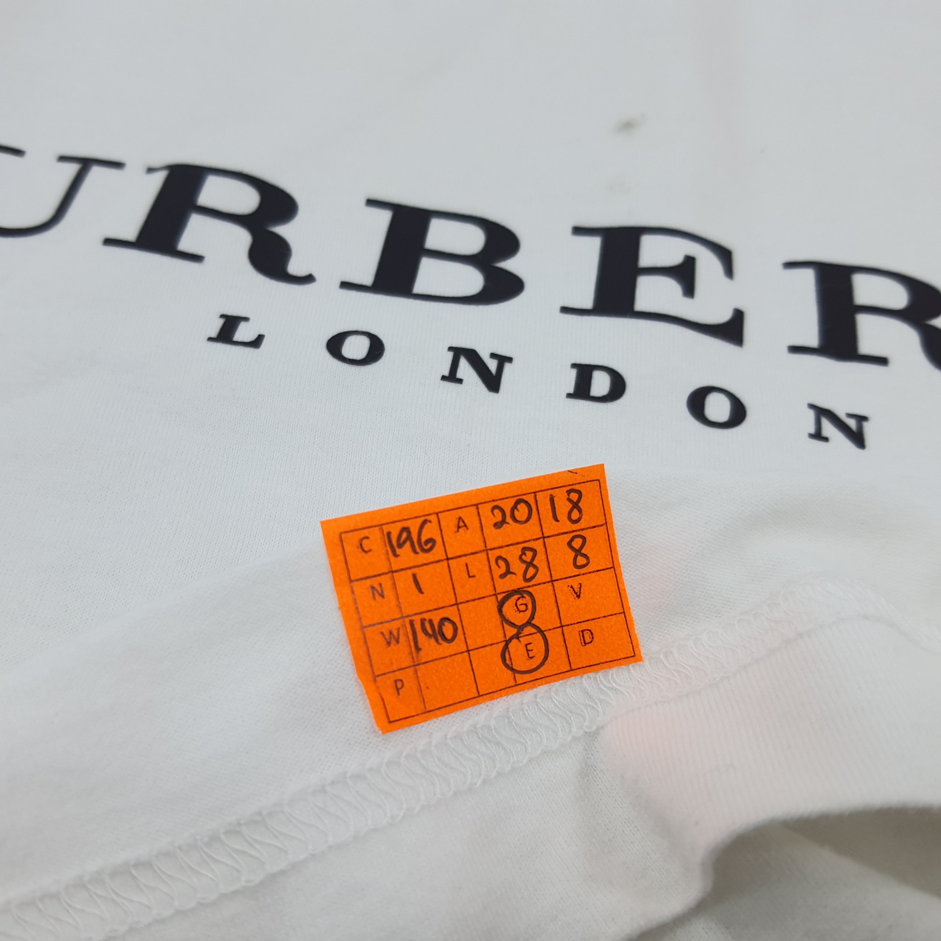 Burberry × Vintage Vintage Burberry London Nova Check Designer Tshirt Size US M / EU 48-50 / 2 - 7 Thumbnail