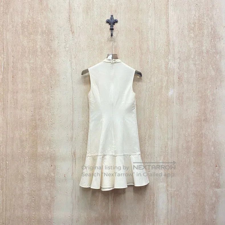 Valentino Valentino Runway Beige Ruffle Dress. Size US XS / EU 42 / 0 - 3 Thumbnail
