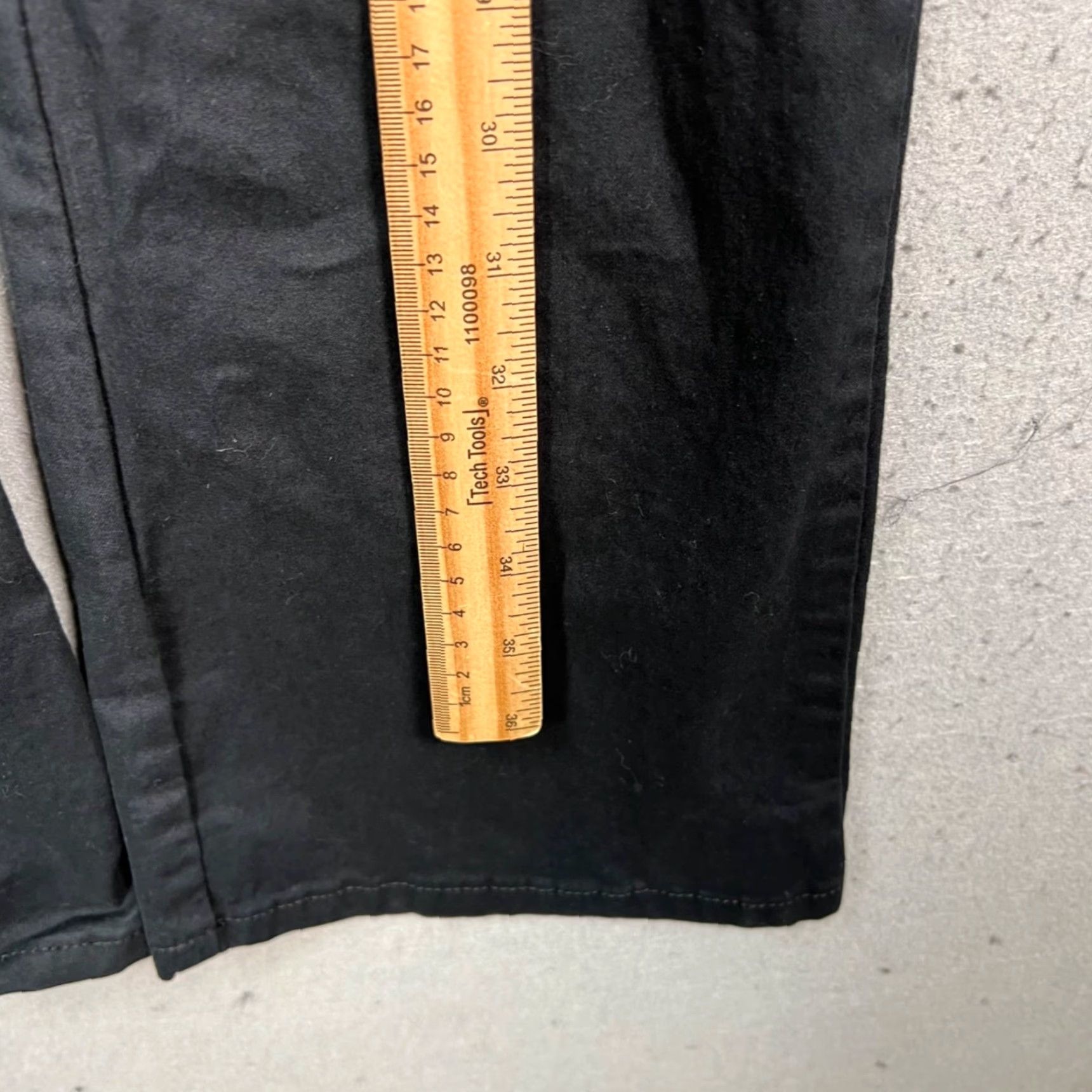 Dickies **Dickies Women's Slim Fit Black Chino Pants 4 Tall** User: **Dickies Women's 4 Tall Slim Fit Black Chino Pants** Size 27" / US 4 / IT 40 - 7 Thumbnail