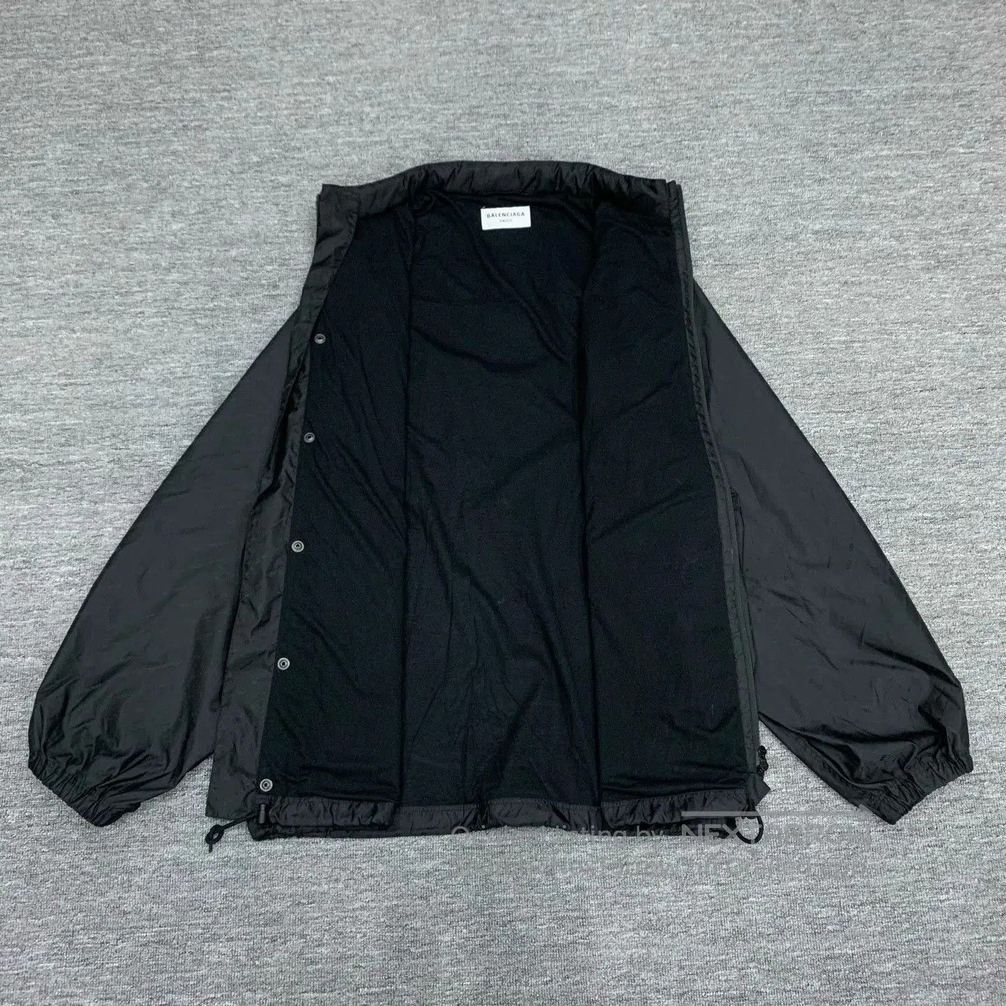 Balenciaga Balenciaga Black Printed Windbreaker Jacket. Size US XS / EU 42 / 0 - 8 Thumbnail