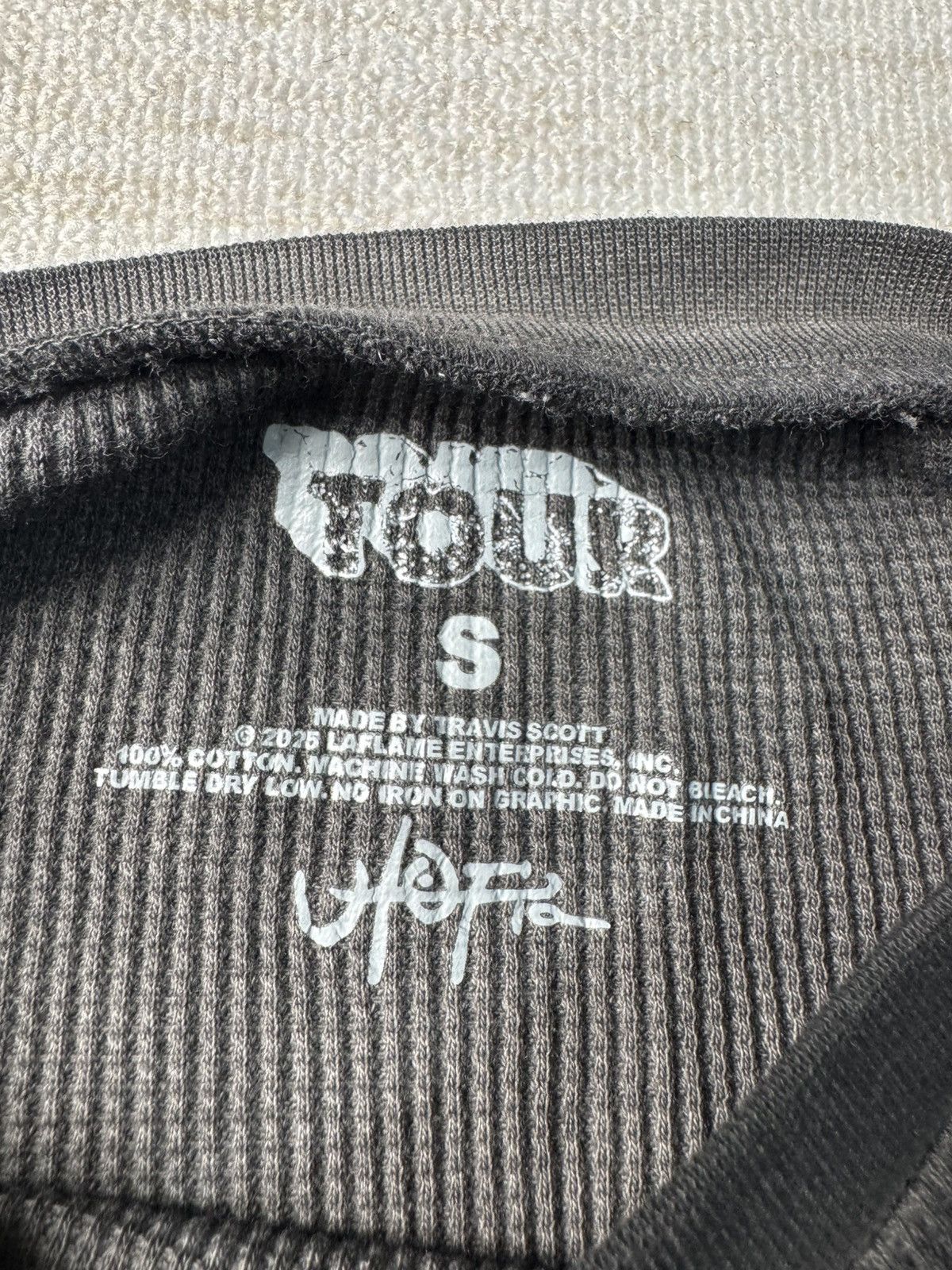 Travis Scott Asia tour thermal LS tee Size US S / EU 44-46 / 1 - 4 Thumbnail