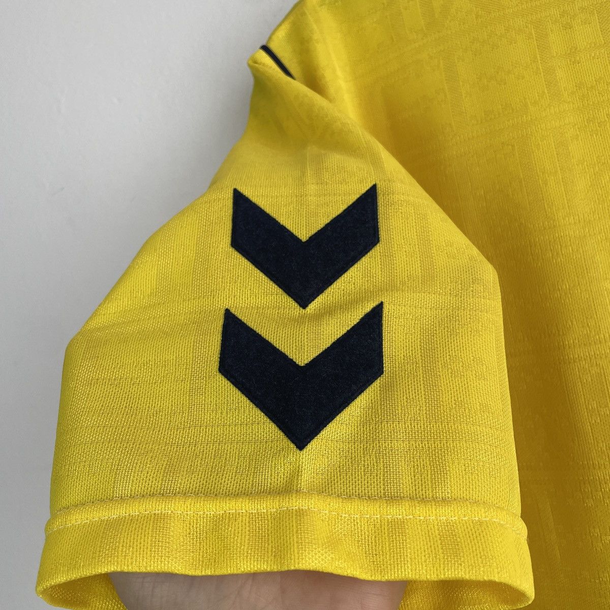 Hummel Vintage Tottenham Away Jersey Ultra Rare 1988-1991 size L-XL Size US XL / EU 56 / 4 - 11 Thumbnail
