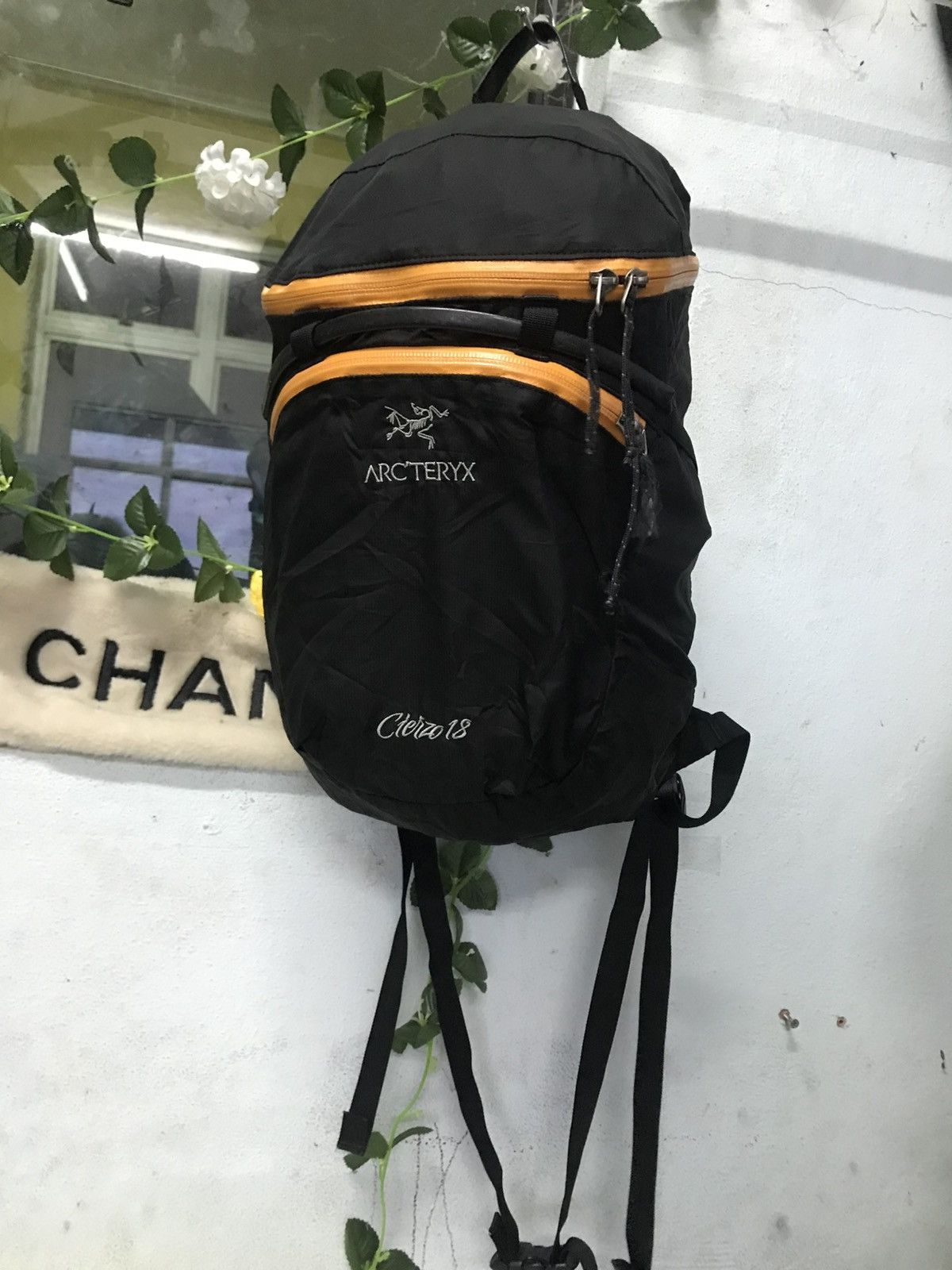 Arc'teryx Arcteryx Cierzo 18 Bagpack Size ONE SIZE - 1 Thumbnail