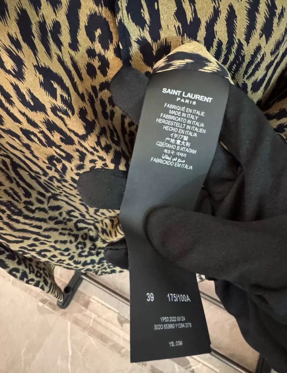 Saint Laurent Paris Saint Laurent Paris 21SS leopard print shirt Size US XXS / EU 40 - 4 Thumbnail