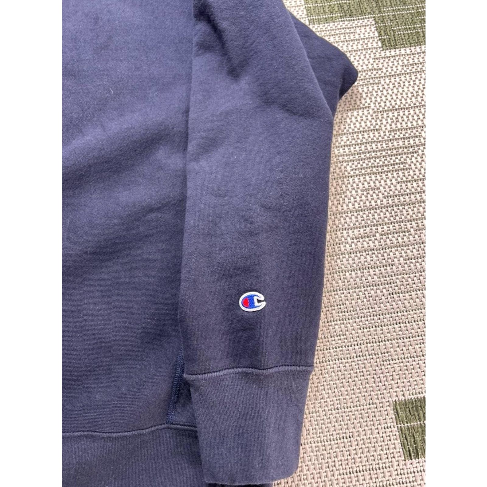 Champion Vtg Champion Reverse Weave Sweatshirt Mens Large Blue Cotton Pullover Sweatshirt Mens Large Blue Cotton Pullover Size US L / EU 52-54 / 3 - 3 Thumbnail