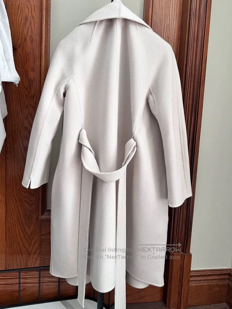 Max Mara Max Mara Overcoat Size XS / US 0-2 / IT 36-38 - 2 Thumbnail