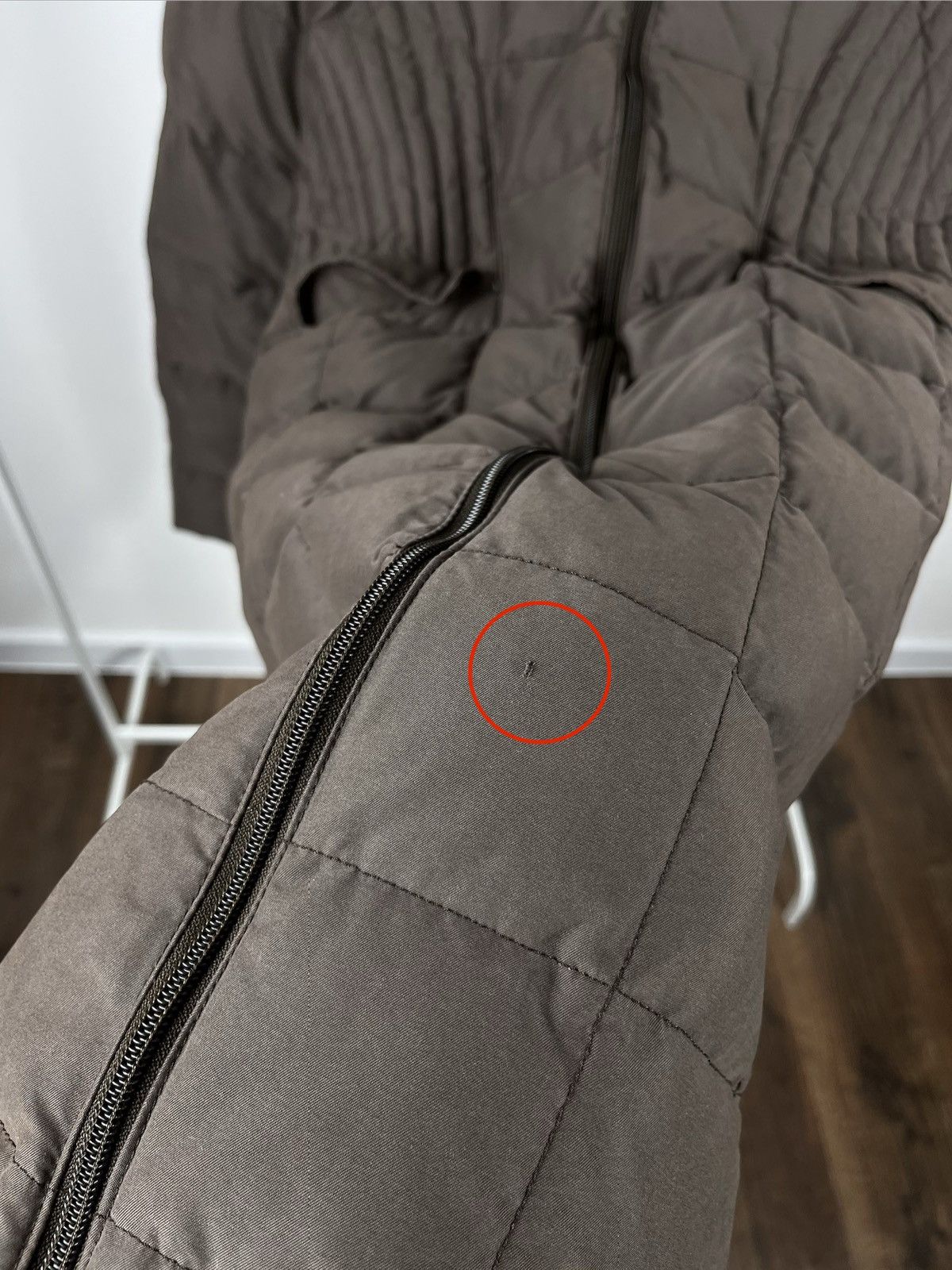 Moncler Moncler Vintage Brown Down Puffer Long Coat Women’s Size L / US 10 / IT 46 - 10 Thumbnail