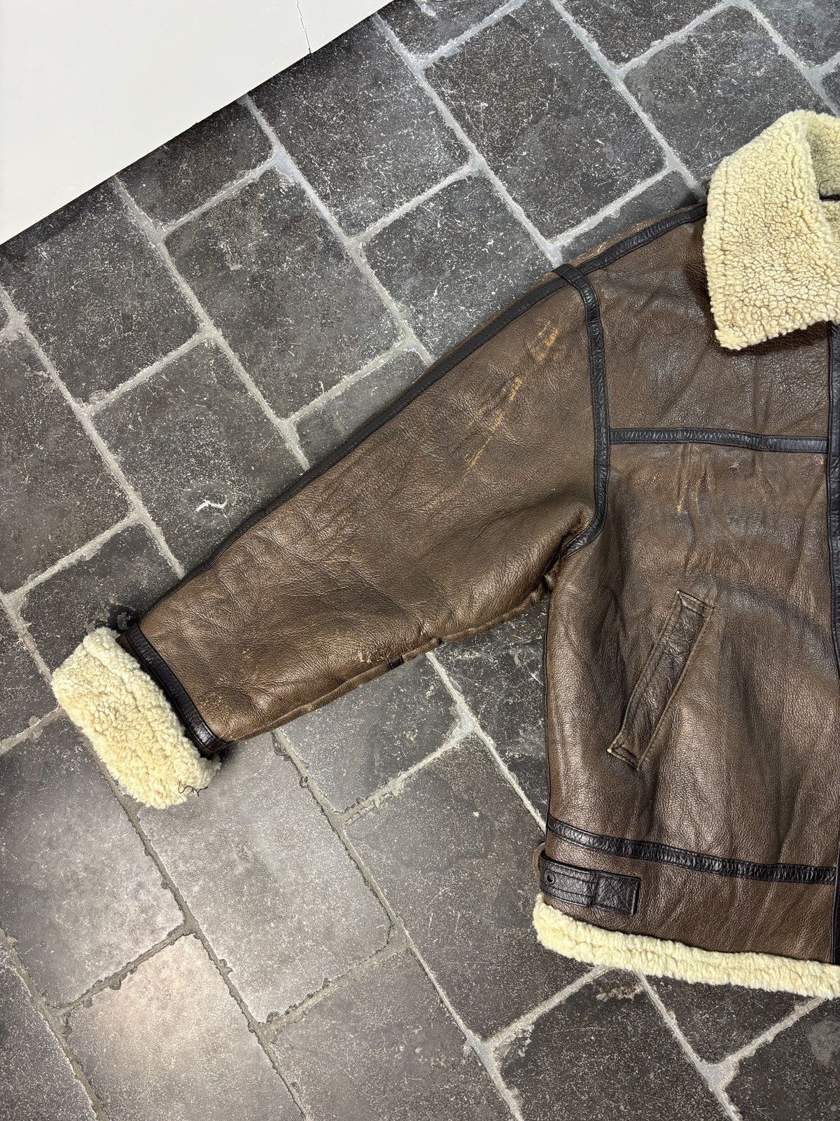 Leather Y2K Shearling Jacket Vintage Bomber Jacket Sheepskin Leather Size US M / EU 48-50 / 2 - 9 Thumbnail
